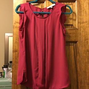 Classic Loft rose-colored sleeveless shell.